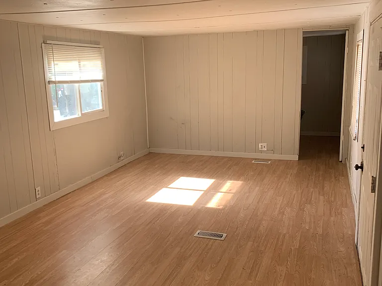 1120 S State St #27 — Photo 2