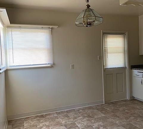 3rd image of 16112 Firmona Ave