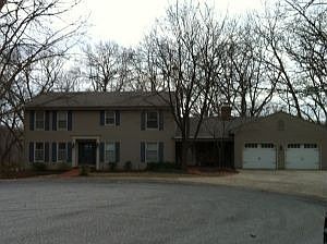 2nd image of 3719 Woodridge Ct
