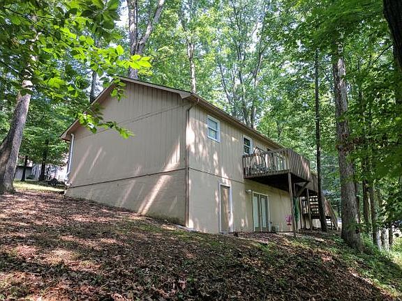 4th image of 1025 Surmont Ct