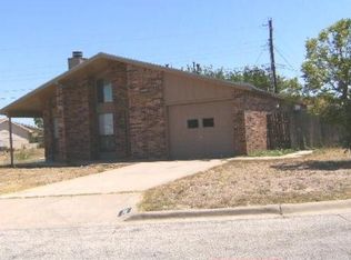 3302 Ridgemar Dr, San Angelo, TX 76903