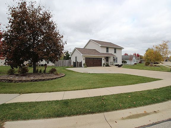 2nd image of 326 Saint Kilian Pkwy