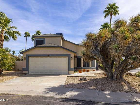 2nd image of 3024 E SIESTA Lane