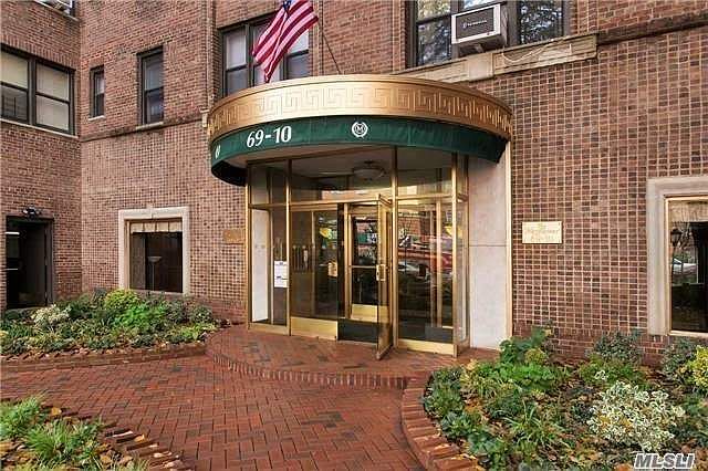 1st image of 6910 Yellowstone Blvd