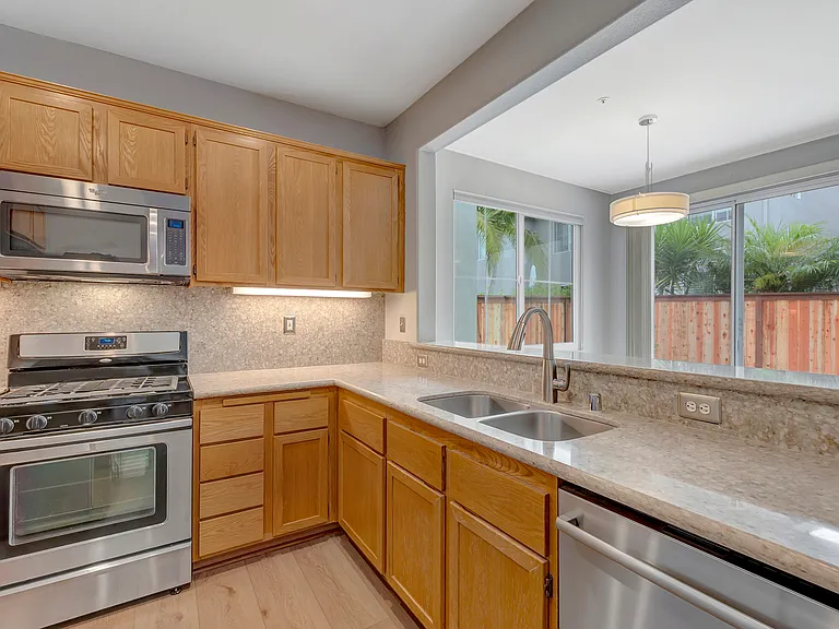 20 Trofello Ln — Photo 6