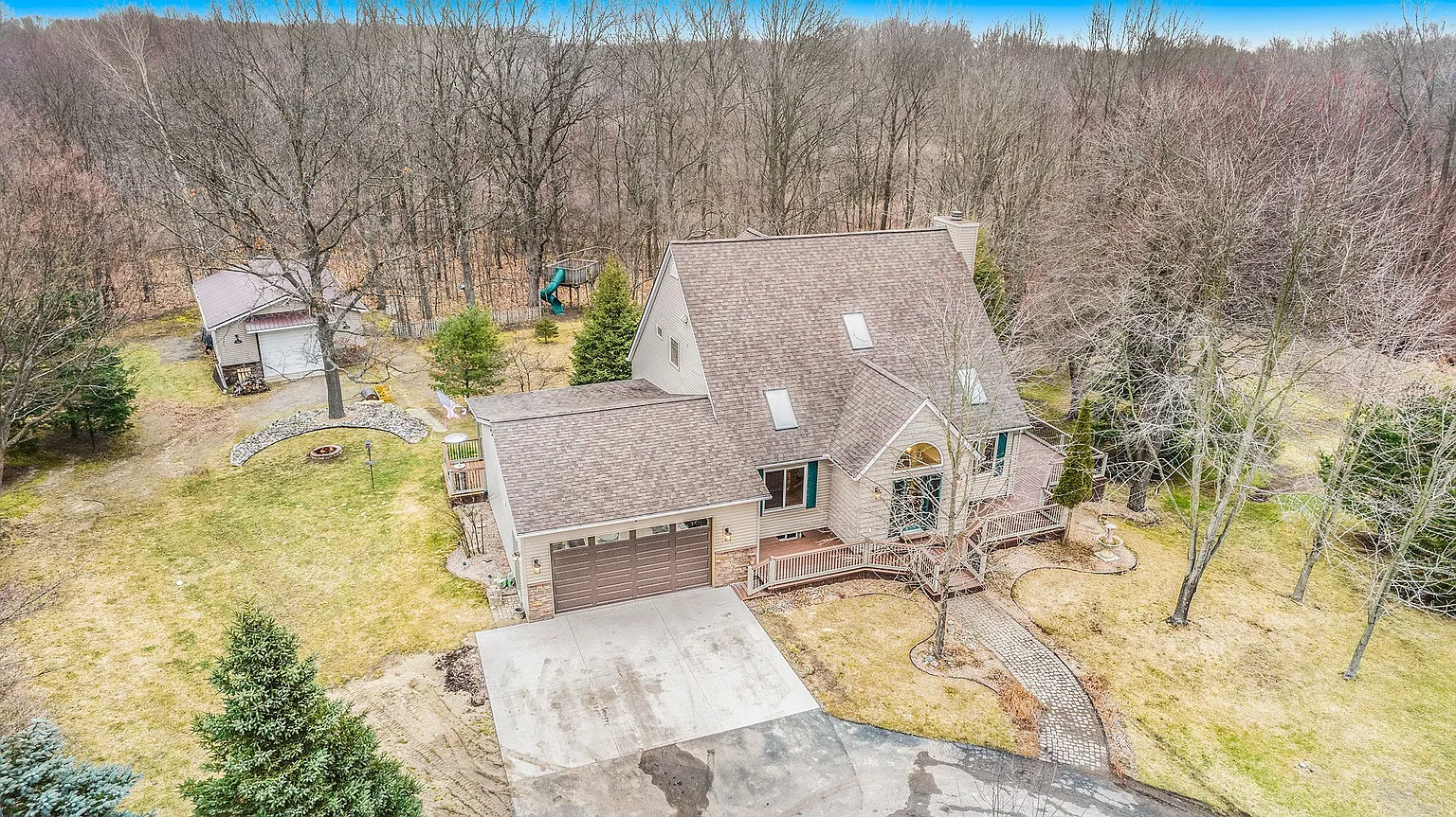 1220 Houghton Trl photo 1