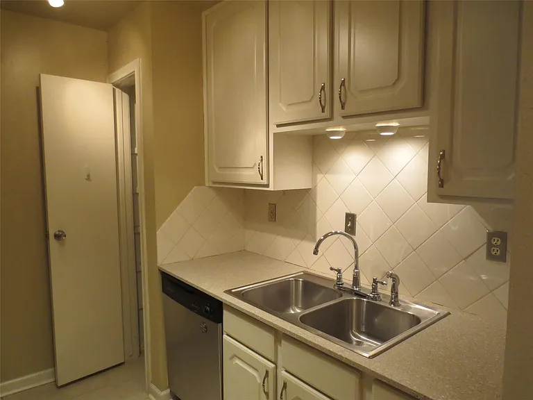 7950 N Stadium Dr #244 — Photo 13