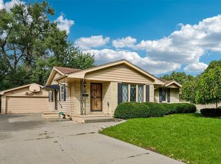4024 64th St, Urbandale, IA 50322