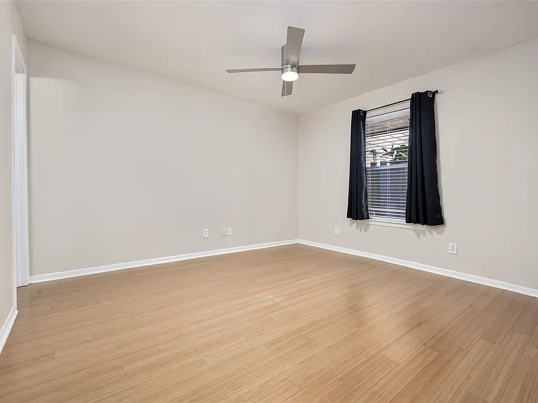 3204 Menchaca Rd #105 — Photo 8
