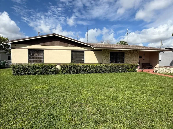 20730 NE Miami Ct, Miami Gardens, FL 33179