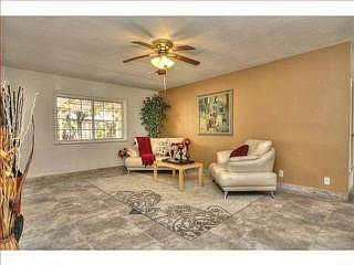 3rd image of 2791 Sussex Dr