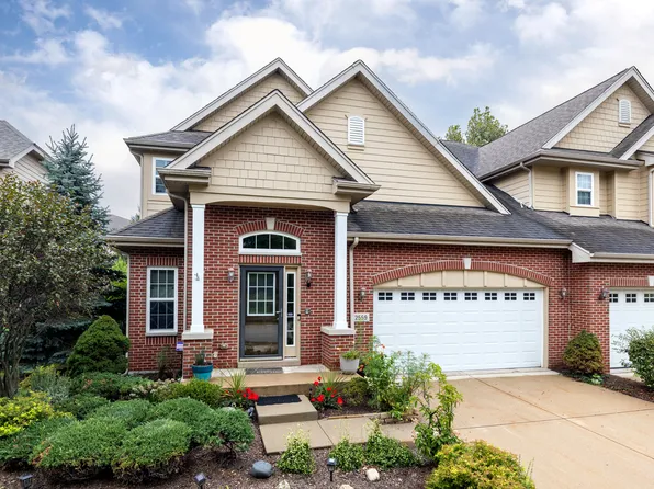 2559 Cedar Hill Ln, Woodridge, IL 60517