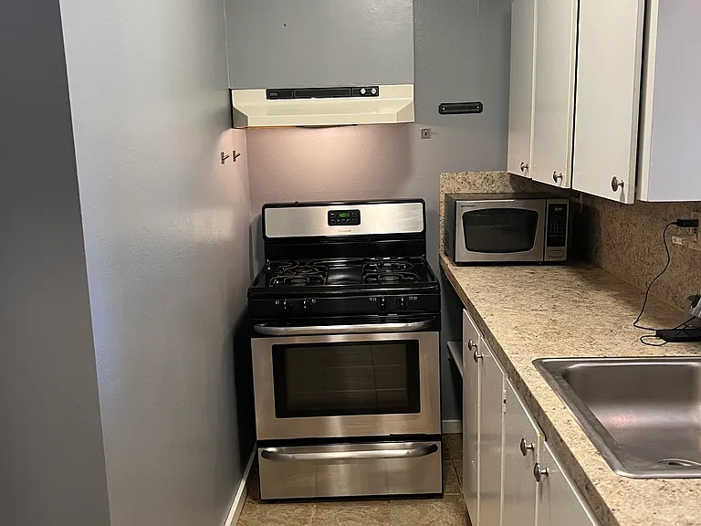 1605 SE 36th Ave #3 — Photo 25