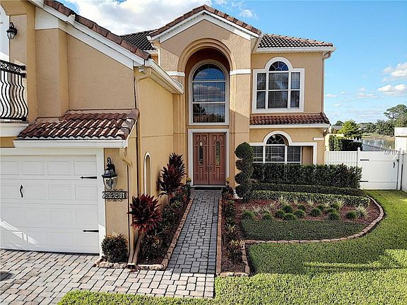 3rd image of 6531 Cherry Grove Cir