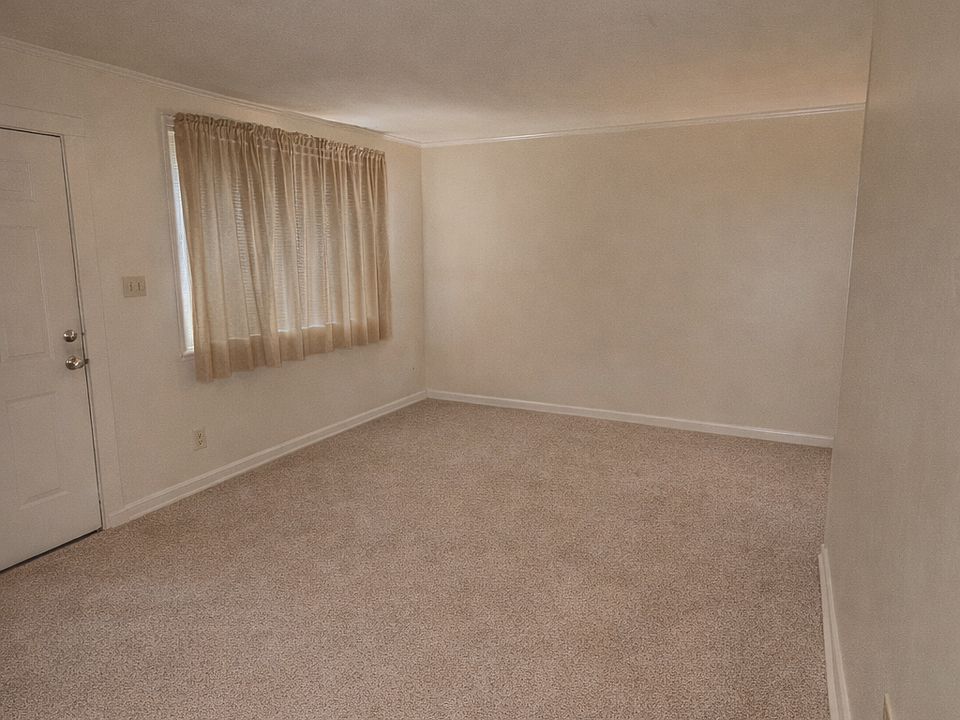 1st image of 4202 Crane St #B