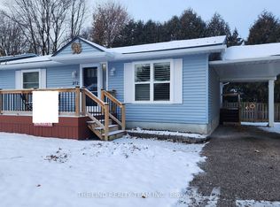 272 Jeff Smith Ct, Newmarket, ON L3Y8C5