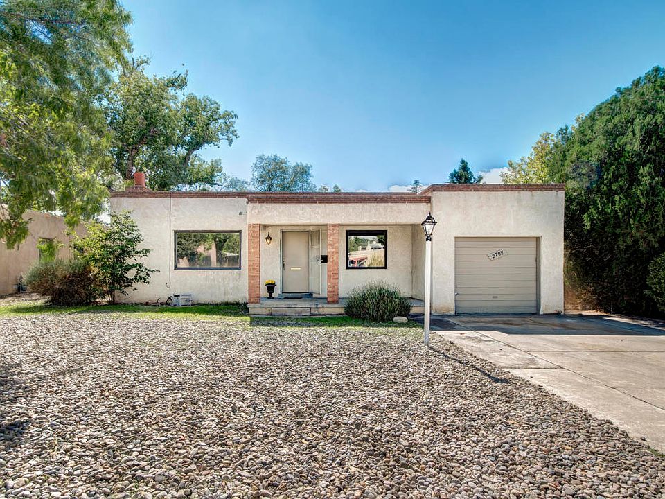 1st image of 3708 La Hacienda Pl NE
