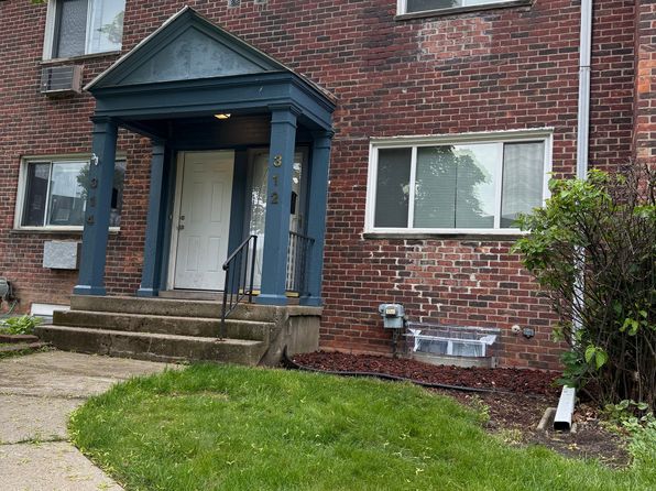 312 Sheffield Ave