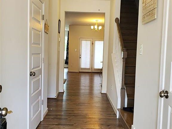 4th image of 5307 Benmable Ct