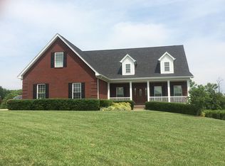 1003 Ethen Alan Dr, Bardstown, KY 40004