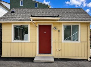 4226 7th Ave NE APT 7, Seattle, WA 98105