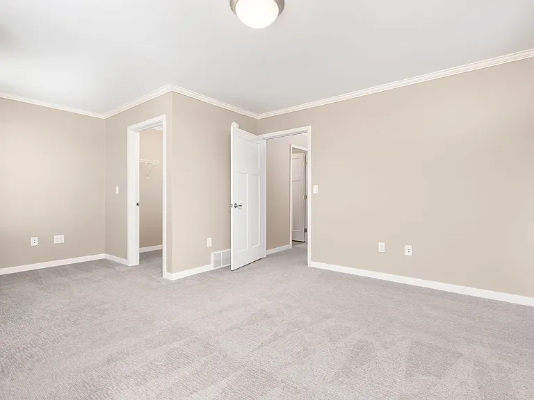 Retreat Townhomes — Photo 10