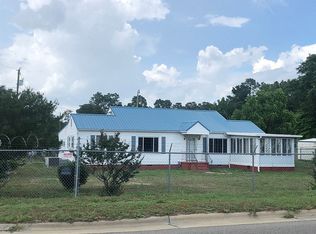 3394 Cumberland Rd, Fayetteville, NC 28306