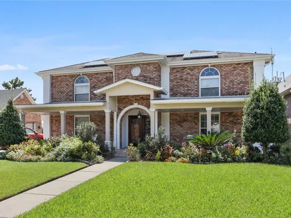 5450 Bullard Ave, New Orleans, LA 70128