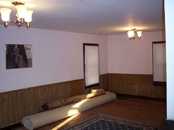 Main room hardwood 24"x12