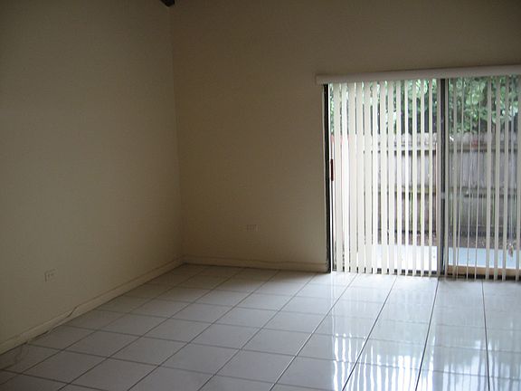 3rd image of 8332 N Missionwood Cir