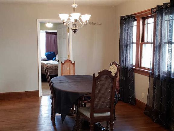 3rd image of 1532 Myott Ave