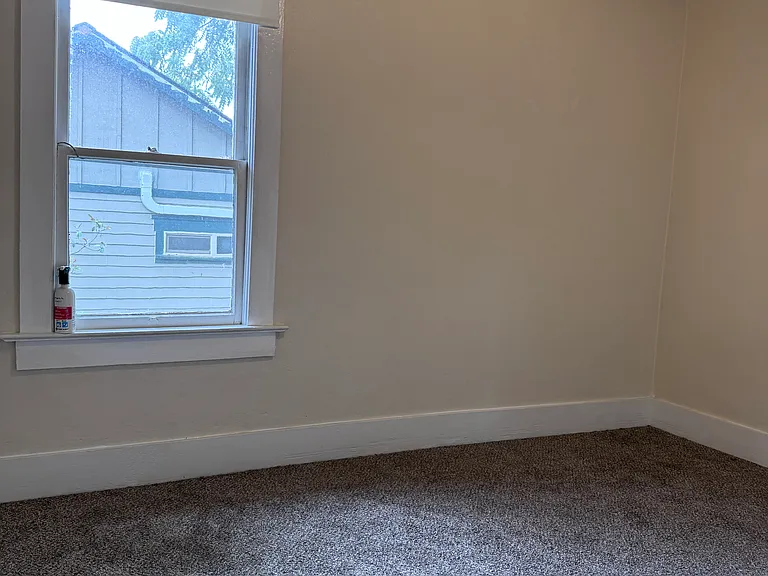 Back bedroom