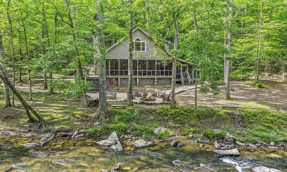 1st image of 325 Whitewater Falls Trl