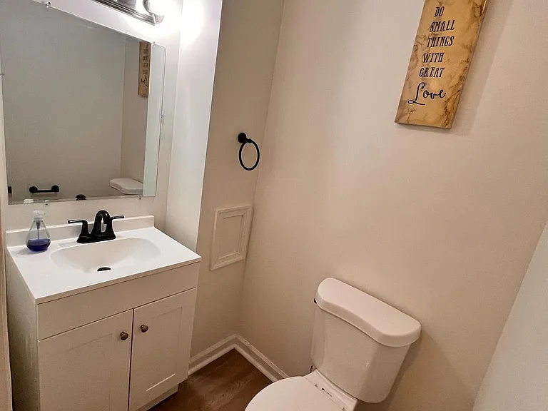 9 E 26th St #3 — Photo 5