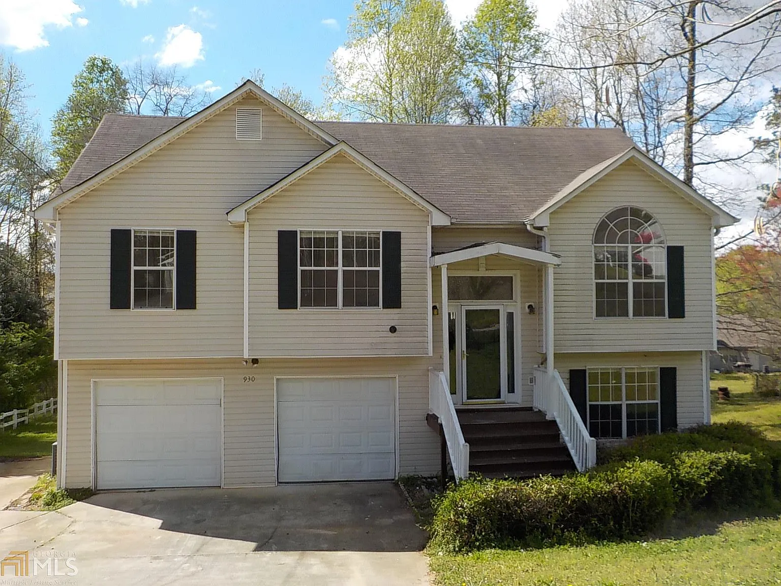 930 Iron Gate Blvd photo 1