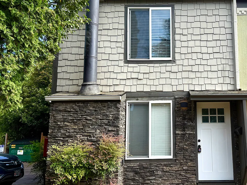8641 SE Woodstock Blvd #8641