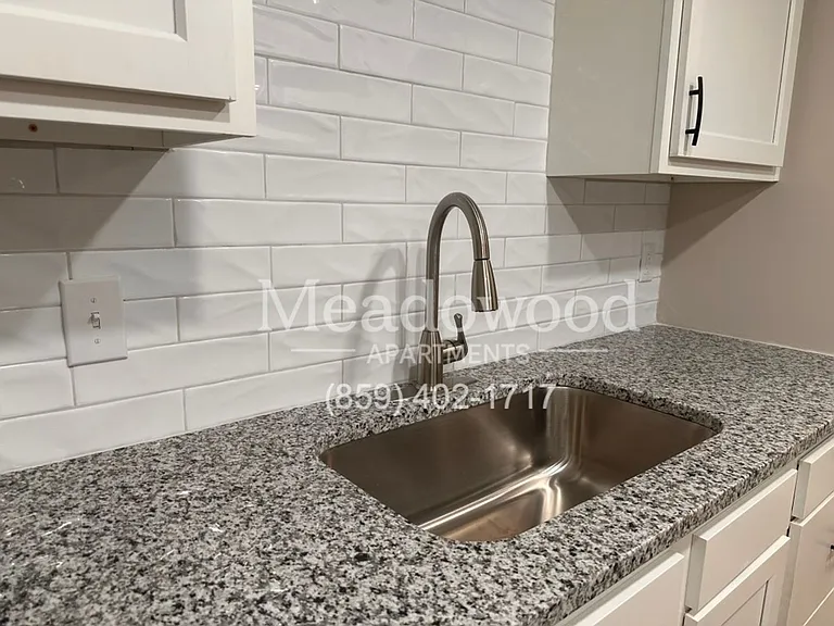 Meadowood Apartments — Photo 30