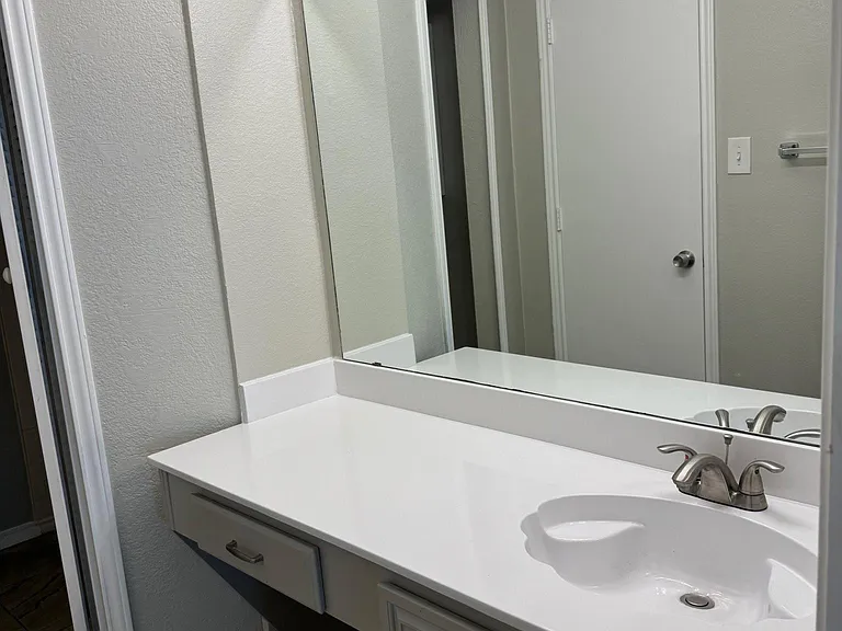 311 Moss Hill Dr — Photo 23