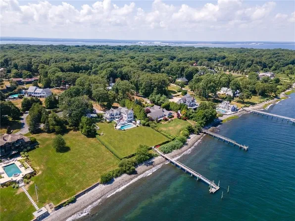24 Orient Ave, Jamestown, RI 02835