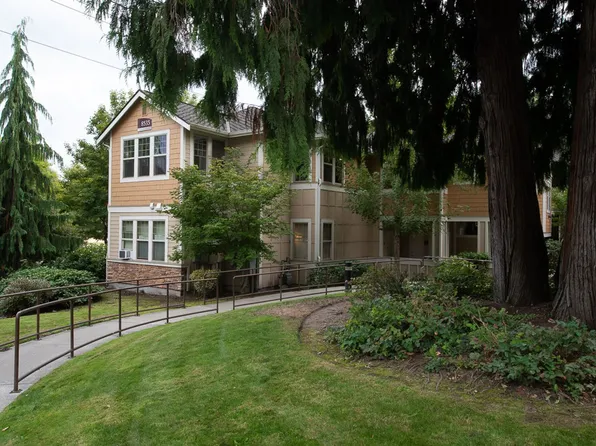 8535 Avondale Rd NE, Redmond, WA