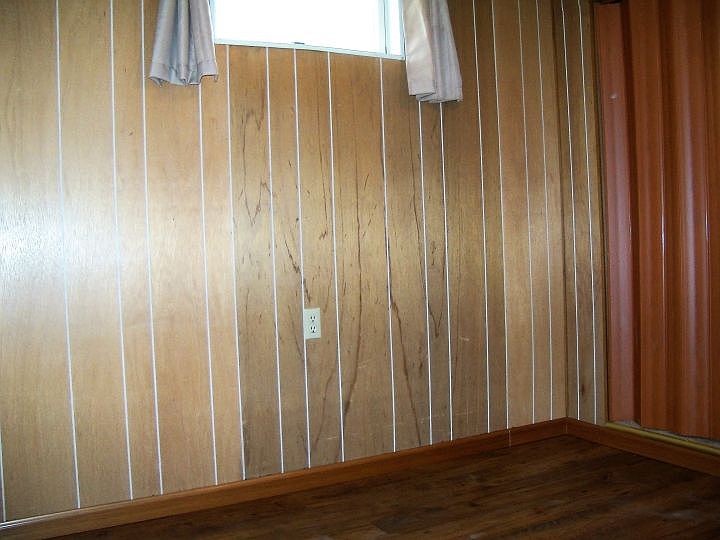 2nd image of 511 1/2 S 33rd St
