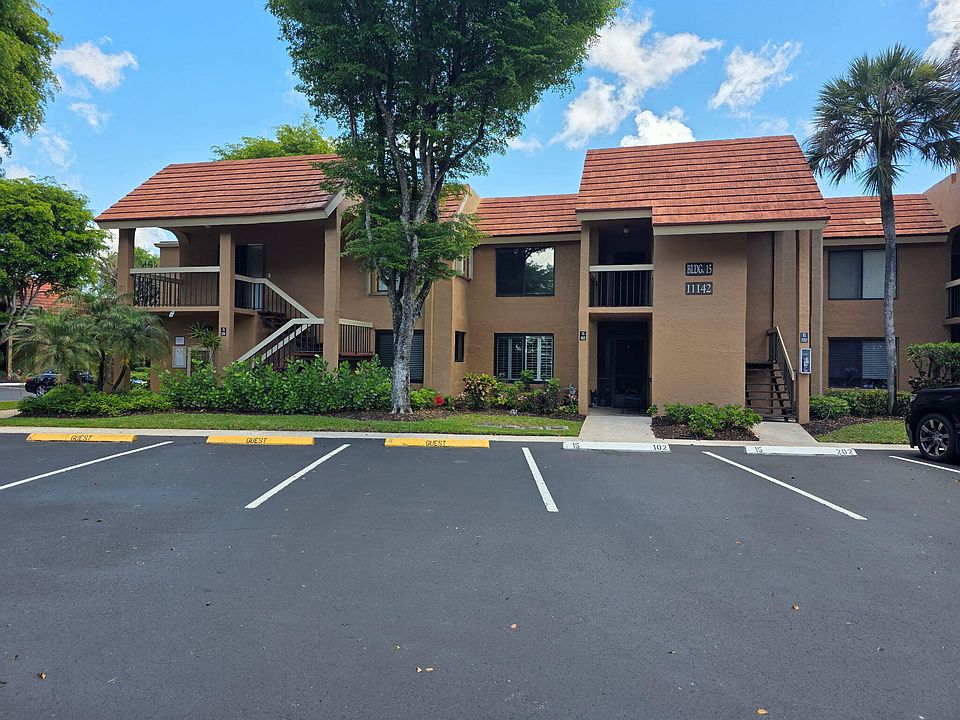 1st image of 11142 Green Lake Drive #202