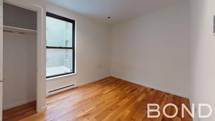 Rented by Bond New York | media 6