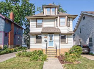 1356 Warren Rd, Lakewood, OH 44107
