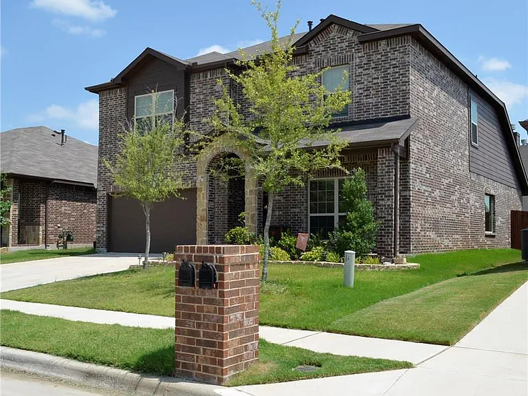 15628 Carlton Oaks Dr — Photo 3