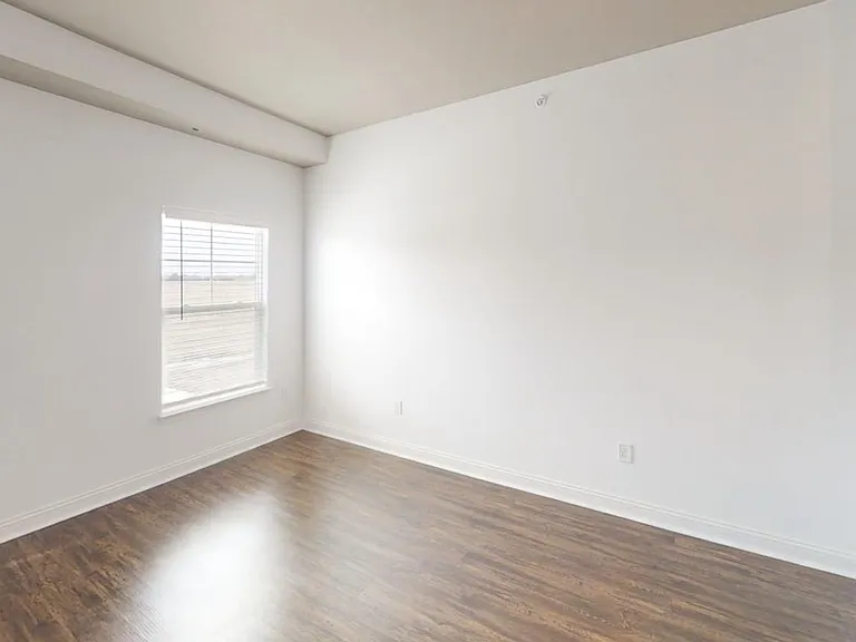 Precedent Flats | Specials Available — Photo 60
