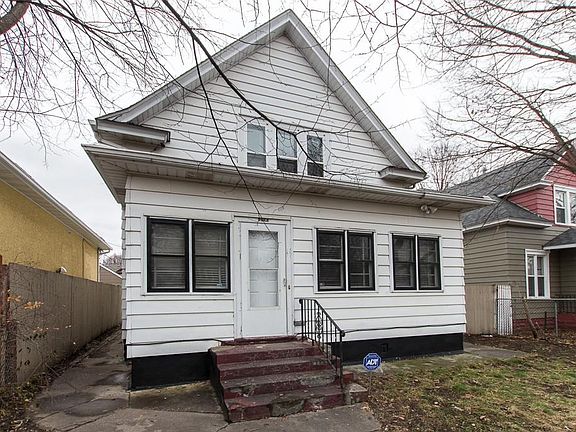 5th image of 2954 Colfax Ave N