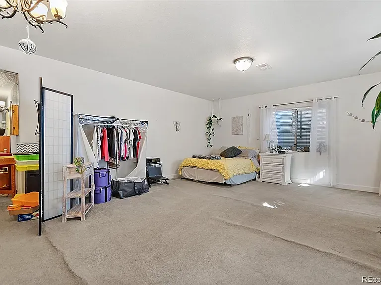5509 Netherland St — Photo 23