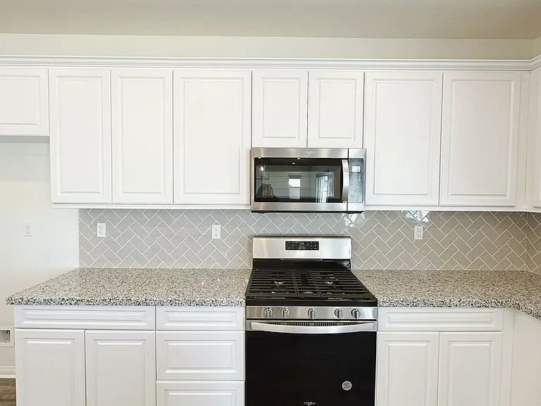 7683 Sweet Ranch Cir — Photo 4