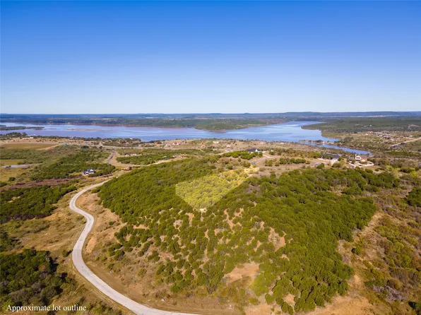 1121 Raven Cir, Graford, TX 76449